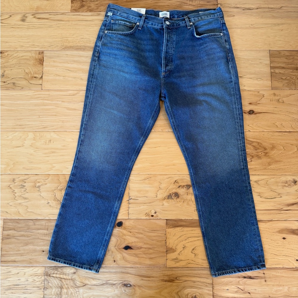 Classic Blue Women's Jeans - Picture 2 of 9